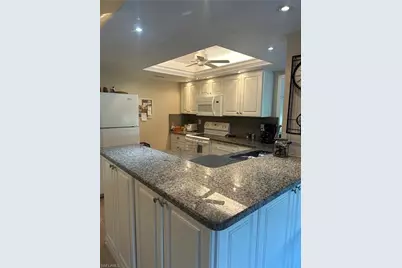 5770 Trailwinds Dr #211, Fort Myers, FL 33907 - Photo 3