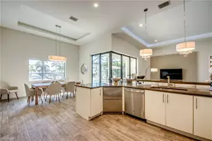 818 Montclaire Ct, Cape Coral, FL 33904 - Photo 15