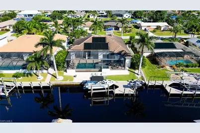 818 Montclaire Ct, Cape Coral, FL 33904 - Photo 49