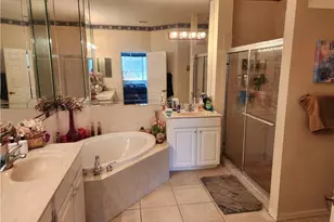 7737 Haverhill Ct, Naples, FL 34104 - Photo 11