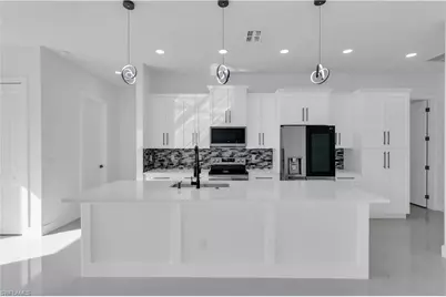 6005 Queen Ave N, Lehigh Acres, FL 33971 - Photo 9