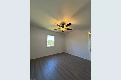 3758 Lora St #3758 unit 4, Fort Myers, FL 33916 - Photo 9