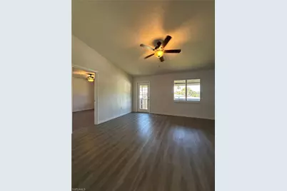 3758 Lora St #3758 unit 4, Fort Myers, FL 33916 - Photo 5