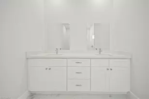 9 NW 14th Pl, Cape Coral, FL 33993 - Photo 17