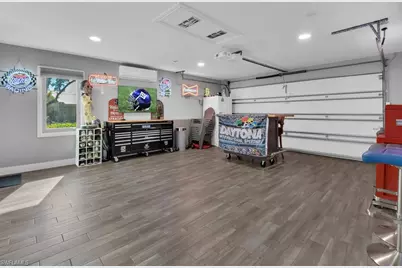 15573 Lockmaben Ave, Fort Myers, FL 33912 - Photo 35