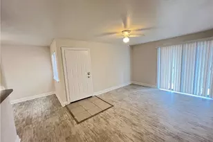 2885 Winkler Ave, Fort Myers, FL 33916 - Photo 5