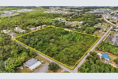 536 Evergreen Rd, North Fort Myers, FL 33903 - Photo 7