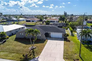 1038 SE 30th St, Cape Coral, FL 33904 - Photo 1