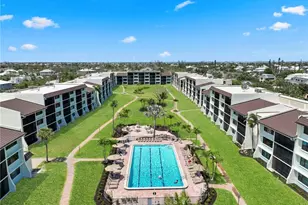 979 E Gulf Dr, Sanibel, FL 33957 - Photo 31