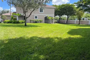 9999 Chiana Cir, Fort Myers, FL 33905 - Photo 35