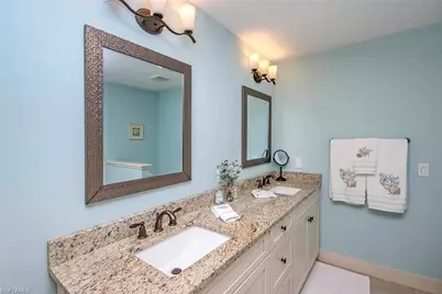 1310 Par View Dr, Sanibel, FL 33957 - Photo 15