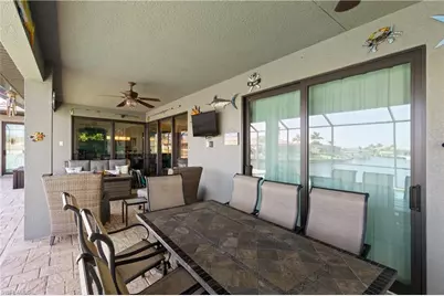 915 NW 36th Pl, Cape Coral, FL 33993 - Photo 31