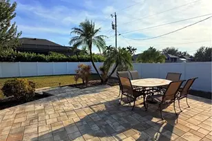 2910 Surfside Blvd, Cape Coral, FL 33914 - Photo 11