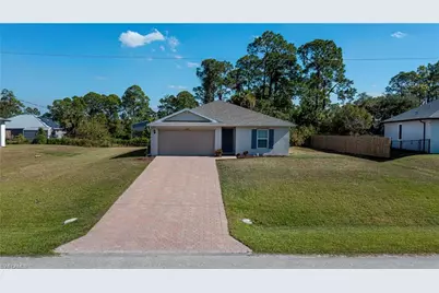 6058 S Moss Cir, Labelle, FL 33935 - Photo 1