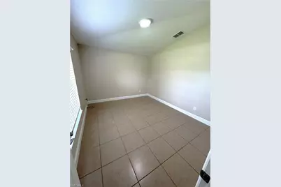 1225 NW 26th Pl, Cape Coral, FL 33993 - Photo 23