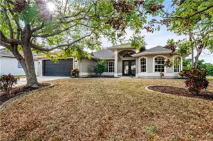 314 NE 12th Ct, Cape Coral, FL 33909 - Photo 3