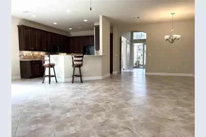 11205 Sparkleberry Dr, Fort Myers, FL 33913 - Photo 9