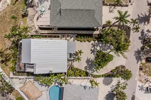 188 Bayview Ave, Fort Myers Beach, FL 33931 - Photo 47