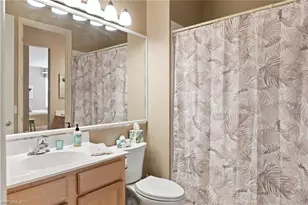 10005 Sky View Way, Fort Myers, FL 33913 - Photo 11