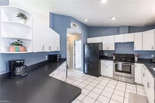 209 NW 20th Ave, Cape Coral, FL 33993 - Photo 9