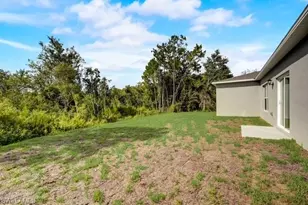 902 Grant Blvd, Lehigh Acres, FL 33974 - Photo 15