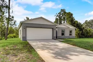 902 Grant Blvd, Lehigh Acres, FL 33974 - Photo 1