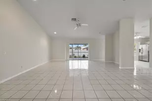 1324 SW 8th Ct, Cape Coral, FL 33991 - Photo 7