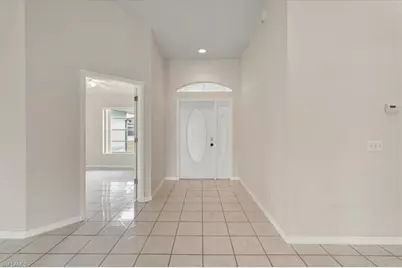 1324 SW 8th Ct, Cape Coral, FL 33991 - Photo 3