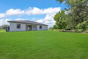 3508 35th St SW, Lehigh Acres, FL 33976 - Photo 35