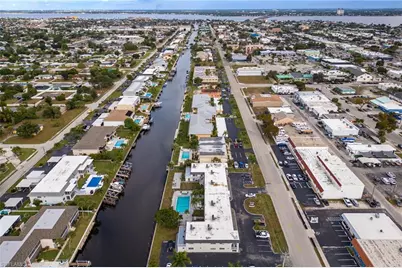 843 SE 46th Ln #6, Cape Coral, FL 33904 - Photo 41