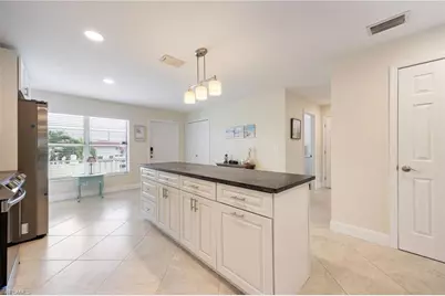 843 SE 46th Ln #6, Cape Coral, FL 33904 - Photo 9