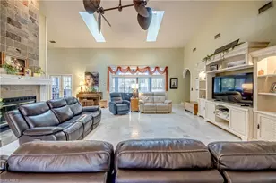 706 SW 6th St, Cape Coral, FL 33991 - Photo 5