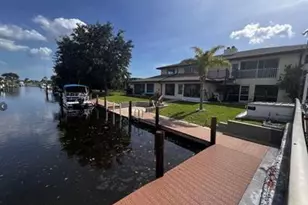 4803 Triton Ct W, Cape Coral, FL 33904 - Photo 3