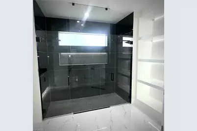 1013 Cleveland Ave, Lehigh Acres, FL 33972 - Photo 9