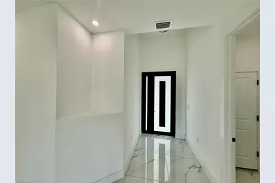 2708 Floyd Ave S, Lehigh Acres, FL 33976 - Photo 15