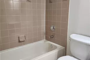 1623 SW Santa Barbara Pl, Cape Coral, FL 33991 - Photo 15