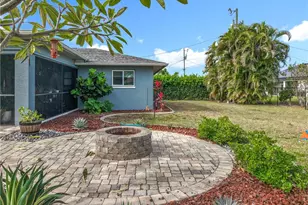 911 SW 33rd Terrace, Cape Coral, FL 33914 - Photo 35