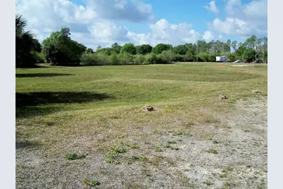 19790 Burgundy Farms Rd, Estero, FL 33928 - Photo 9