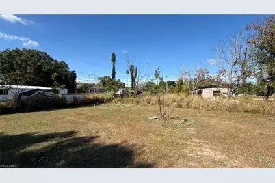 8066 Tolles Dr, North Fort Myers, FL 33917 - Photo 5