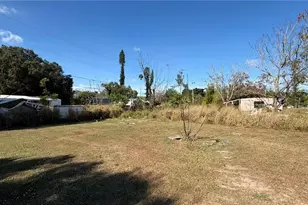 8066 Tolles Dr, North Fort Myers, FL 33917 - Photo 5