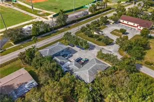 3616 Pearl St, Fort Myers, FL 33916 - Photo 5