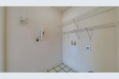 1901 SE 5th Pl, Cape Coral, FL 33990 - Photo 21