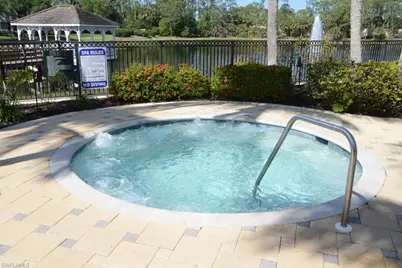 2001 Tarpon Bay Dr N #102, Naples, FL 34119 - Photo 19