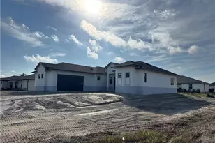2126 NW 41st Ave, Cape Coral, FL 33993 - Photo 3