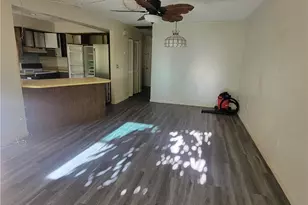 140 Fairview Ave, Fort Myers, FL 33905 - Photo 7