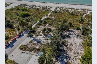 103 Gulf Dr, Fort Myers Beach, FL 33931 - Photo 1
