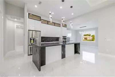 313 SE 2nd St, Cape Coral, FL 33990 - Photo 7