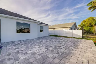 313 SE 2nd St, Cape Coral, FL 33990 - Photo 43