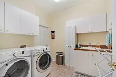 8420 Southwind Bay Cir, Fort Myers, FL 33908 - Photo 23