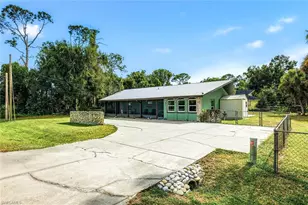 521 Monterey St, North Fort Myers, FL 33903 - Photo 27